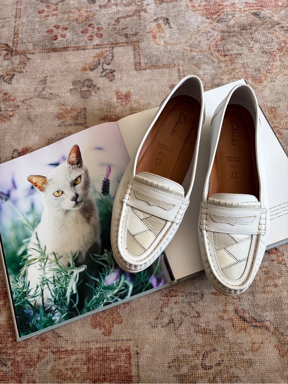 Clarks White Leather Penny Loafers Women's Slip-On